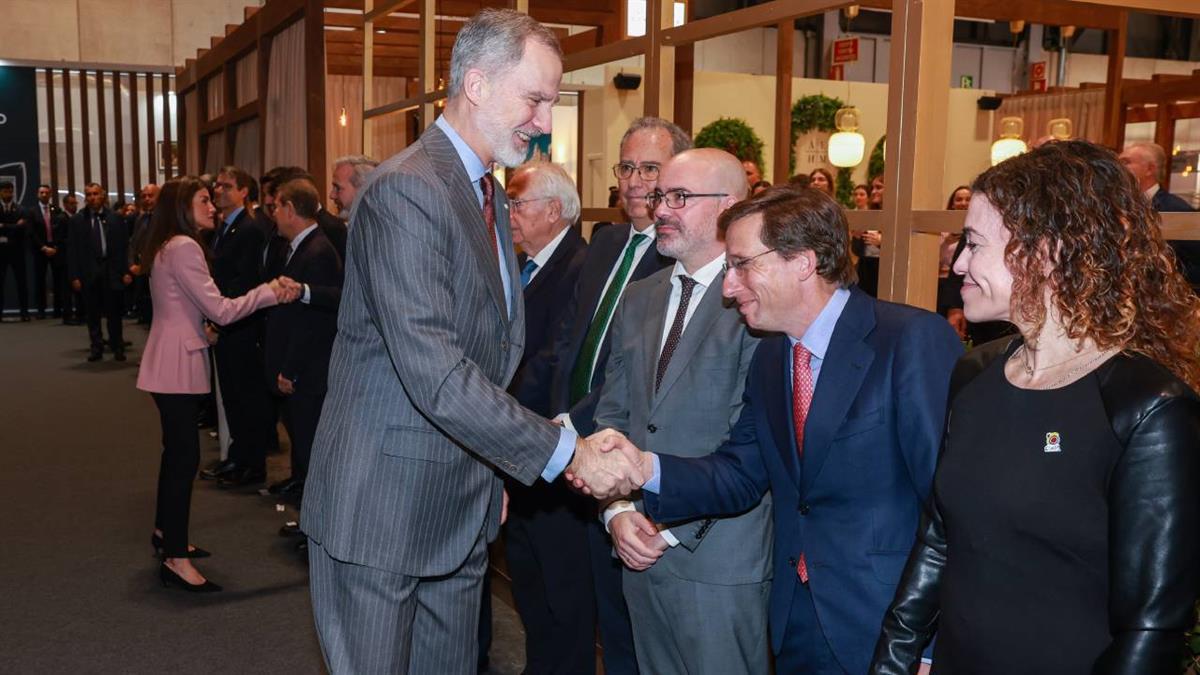 El ayuntamiento muestra los grandes activos turísticos de la capital en FITUR